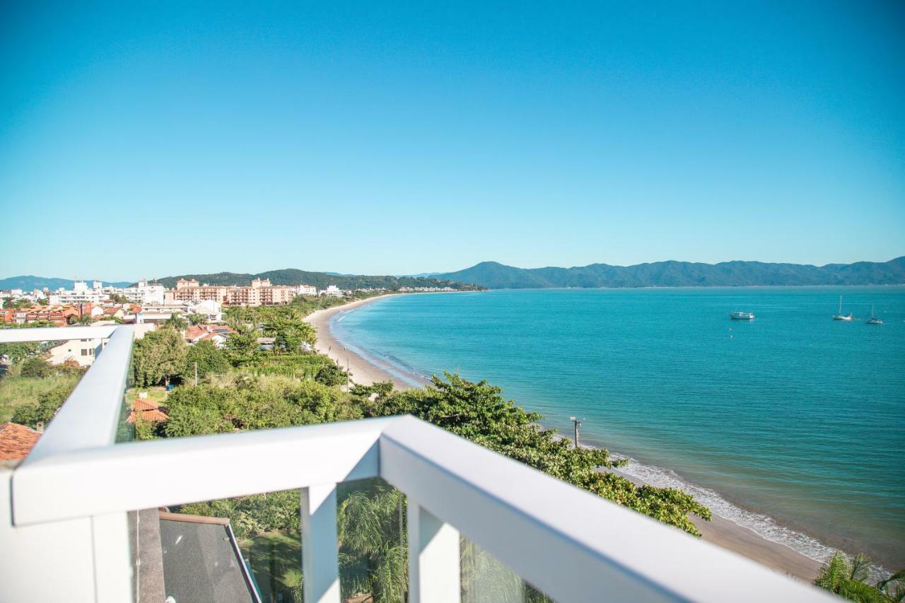 Mergulho No Mar De Jurere Com Vista Frontal Florianópolis Exterior foto